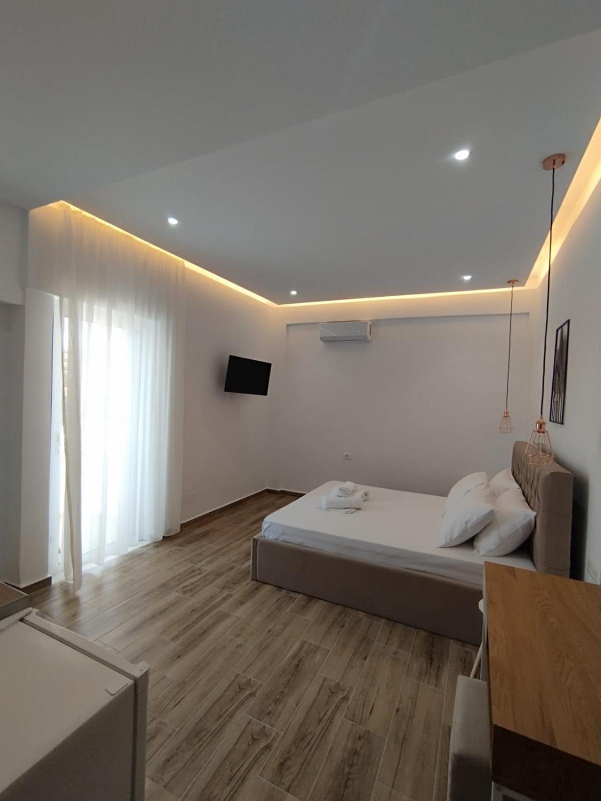 Amente Apartaments Ksamil Esterno foto