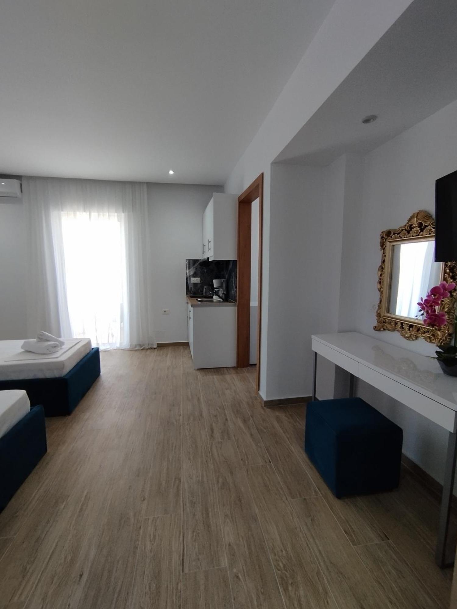 Amente Apartaments Ksamil Esterno foto