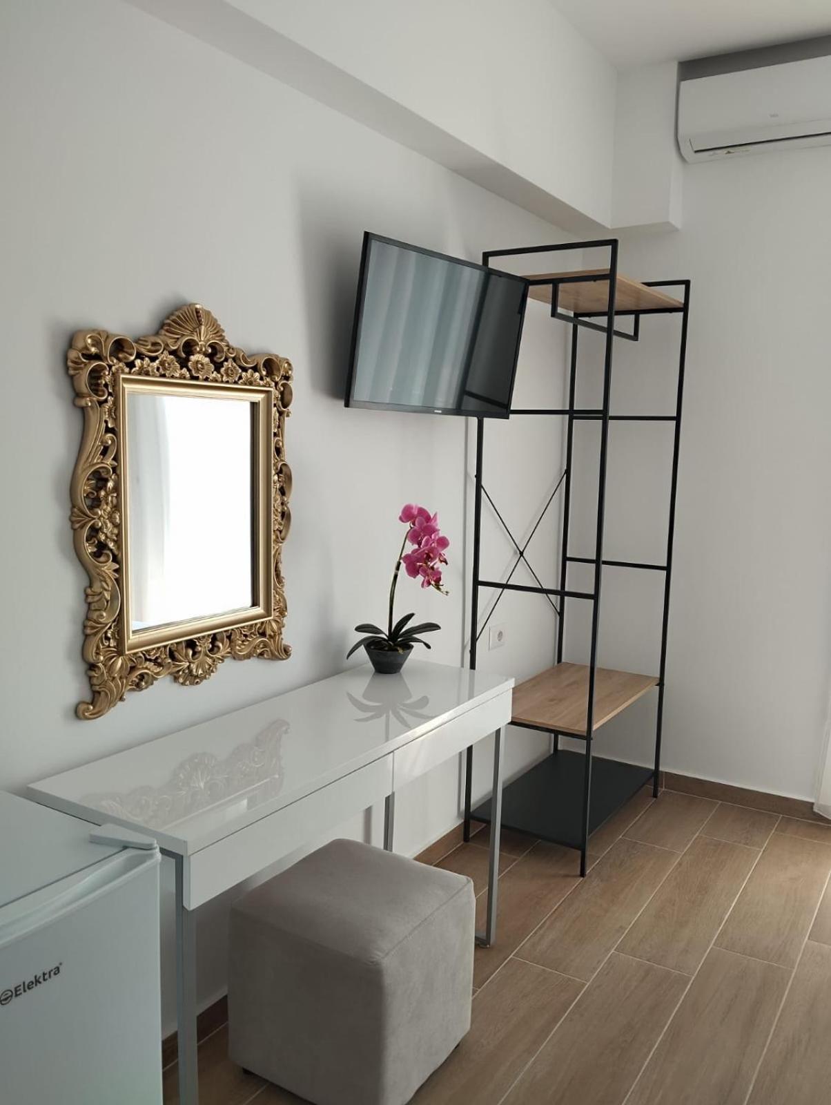 Amente Apartaments Ksamil Esterno foto